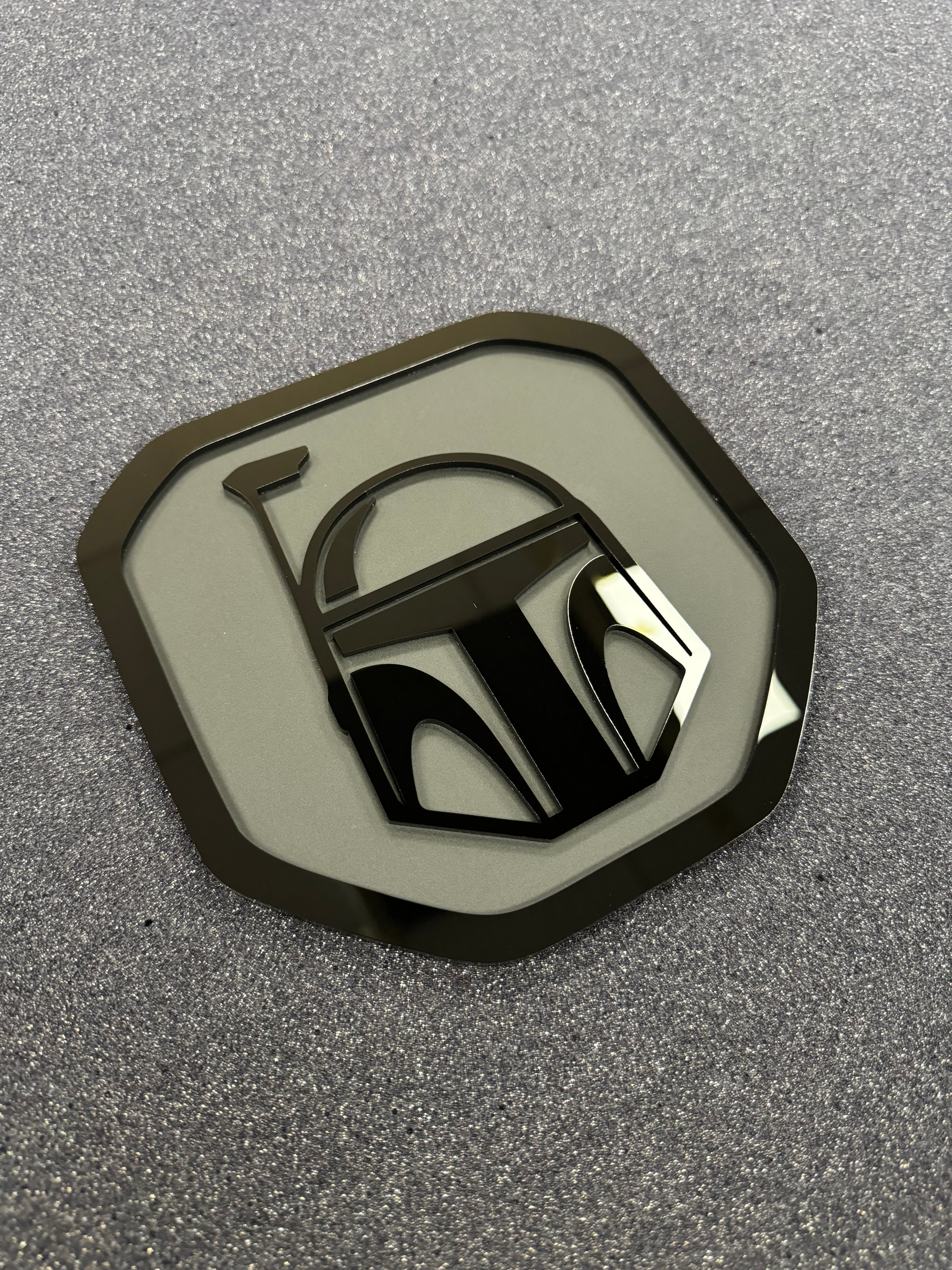 Mandalorian Shield tailgate badge