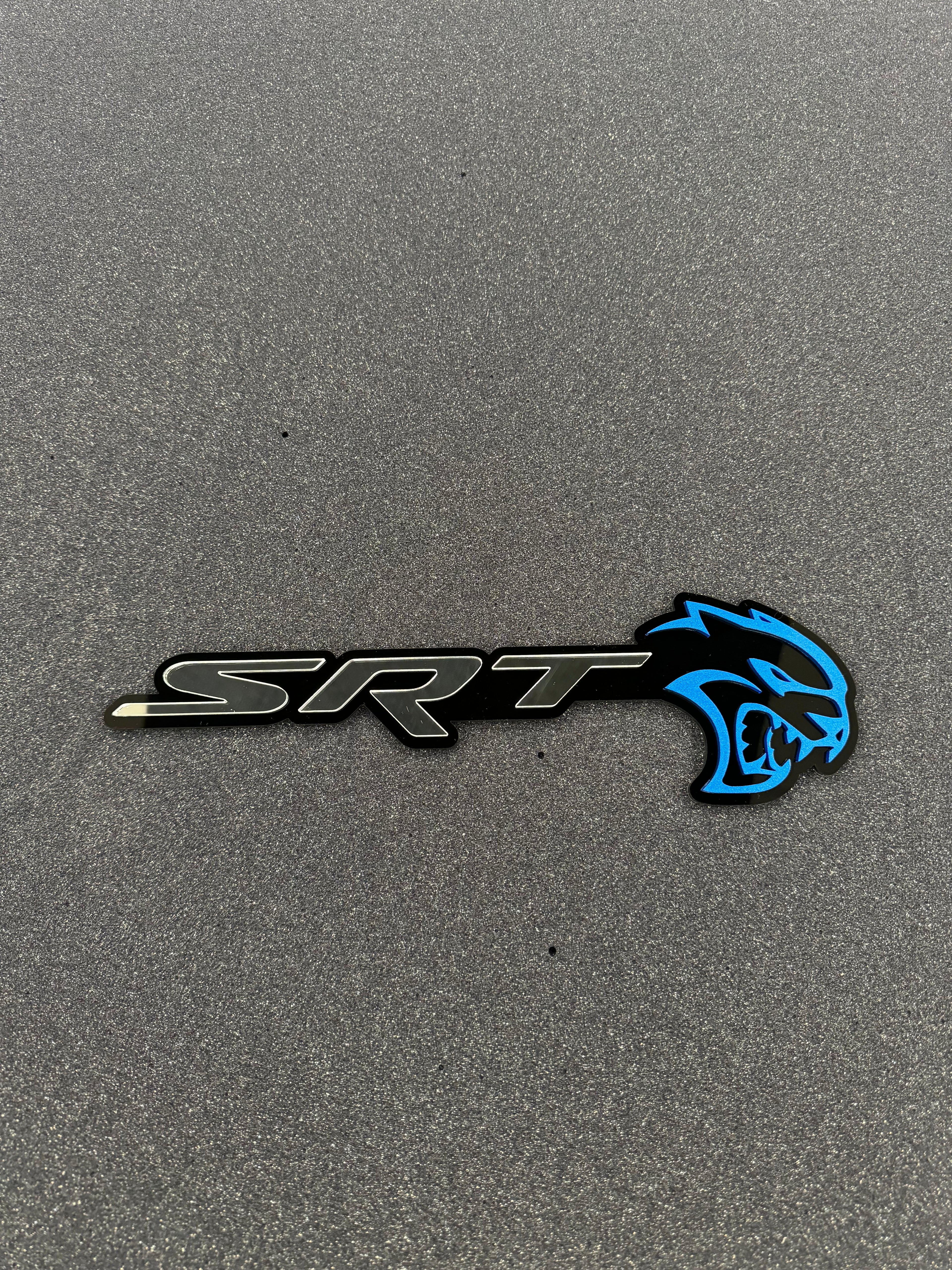 Hellcat SRT combo badge single