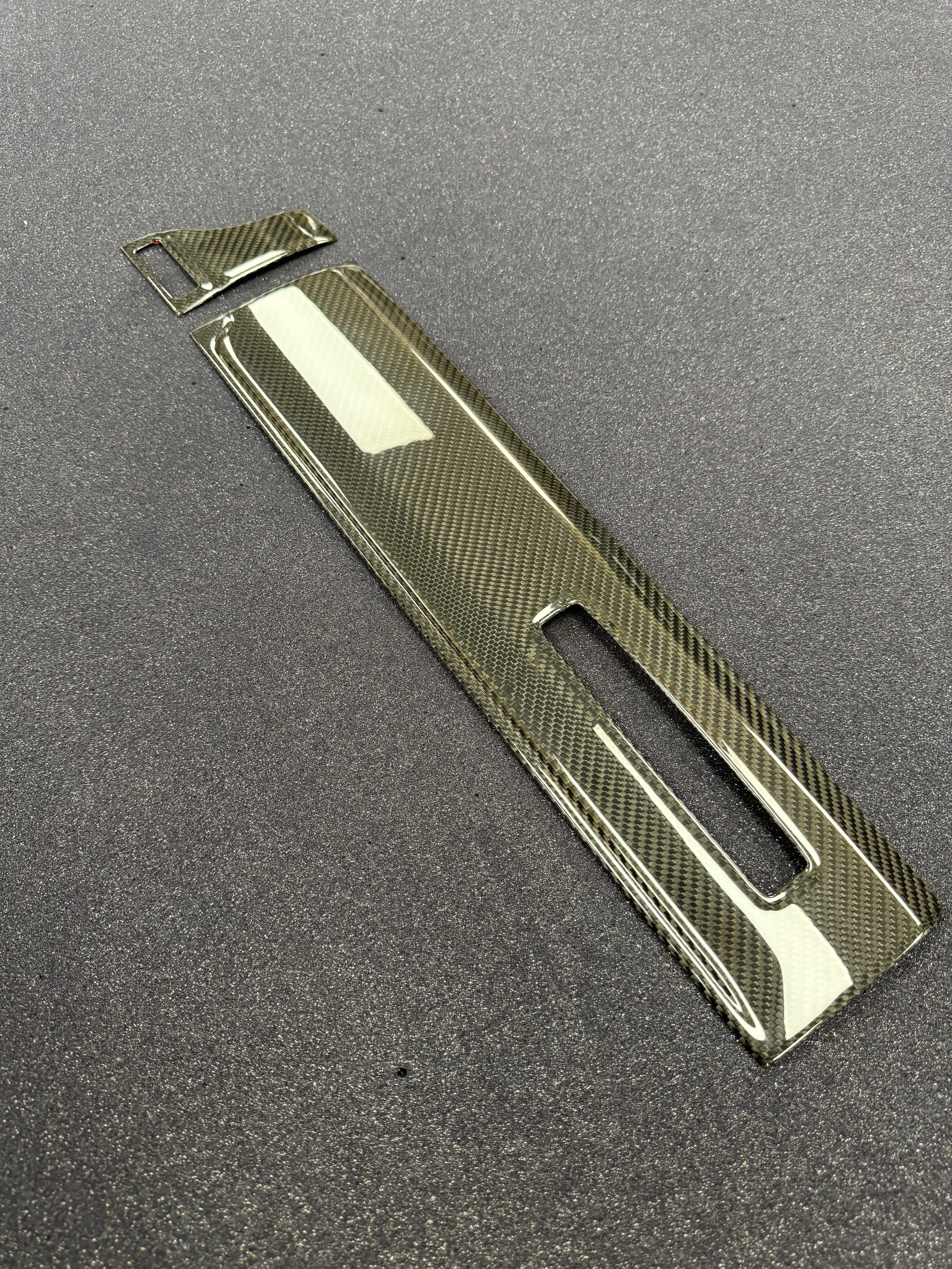 2019+ RAM 1500 / TRX glovebox carbon fiber trim panel