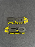 Coyote 5.0L fender badge pair