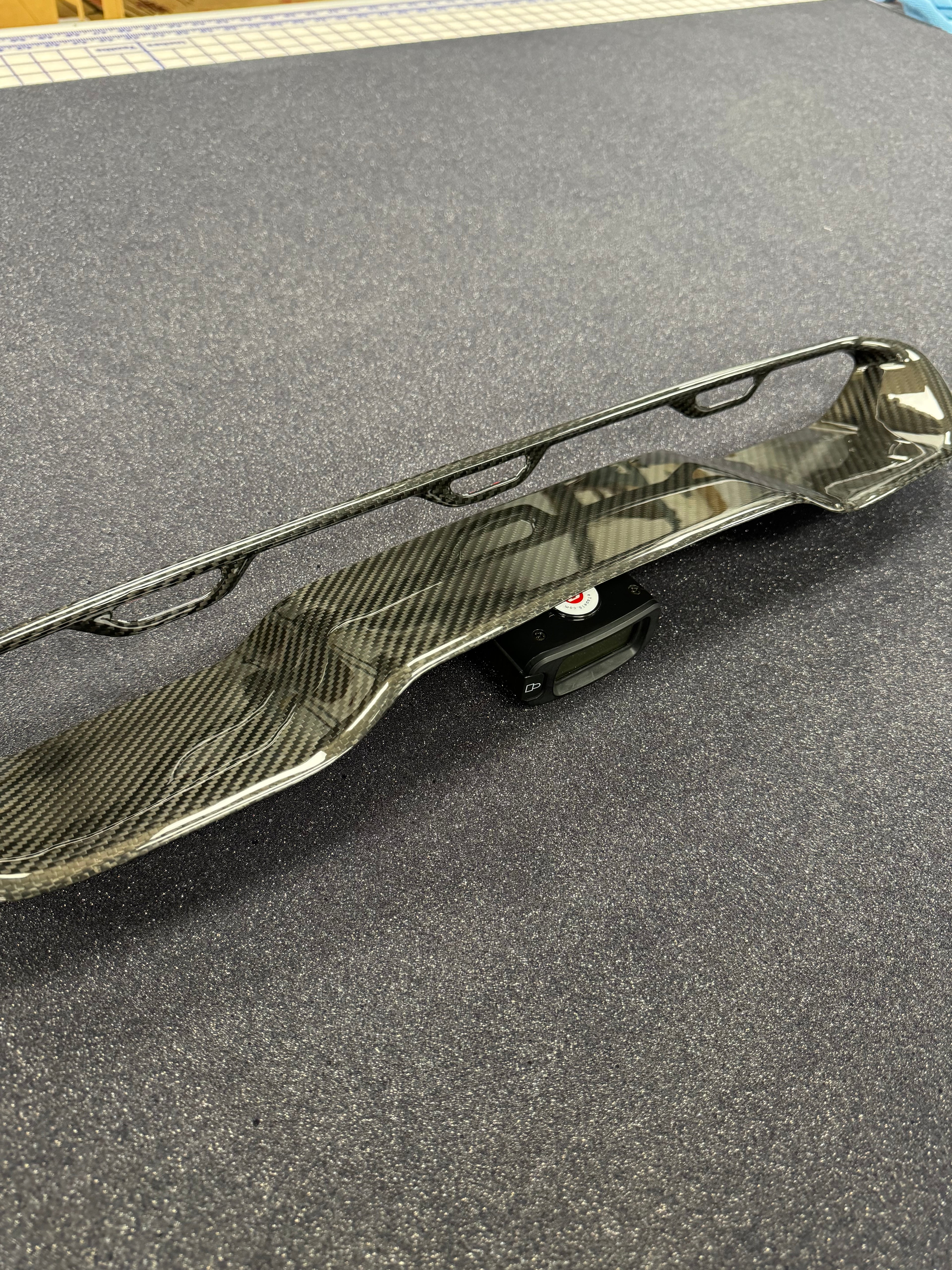 RAM TRX / RHO carbon fiber center air intake cover