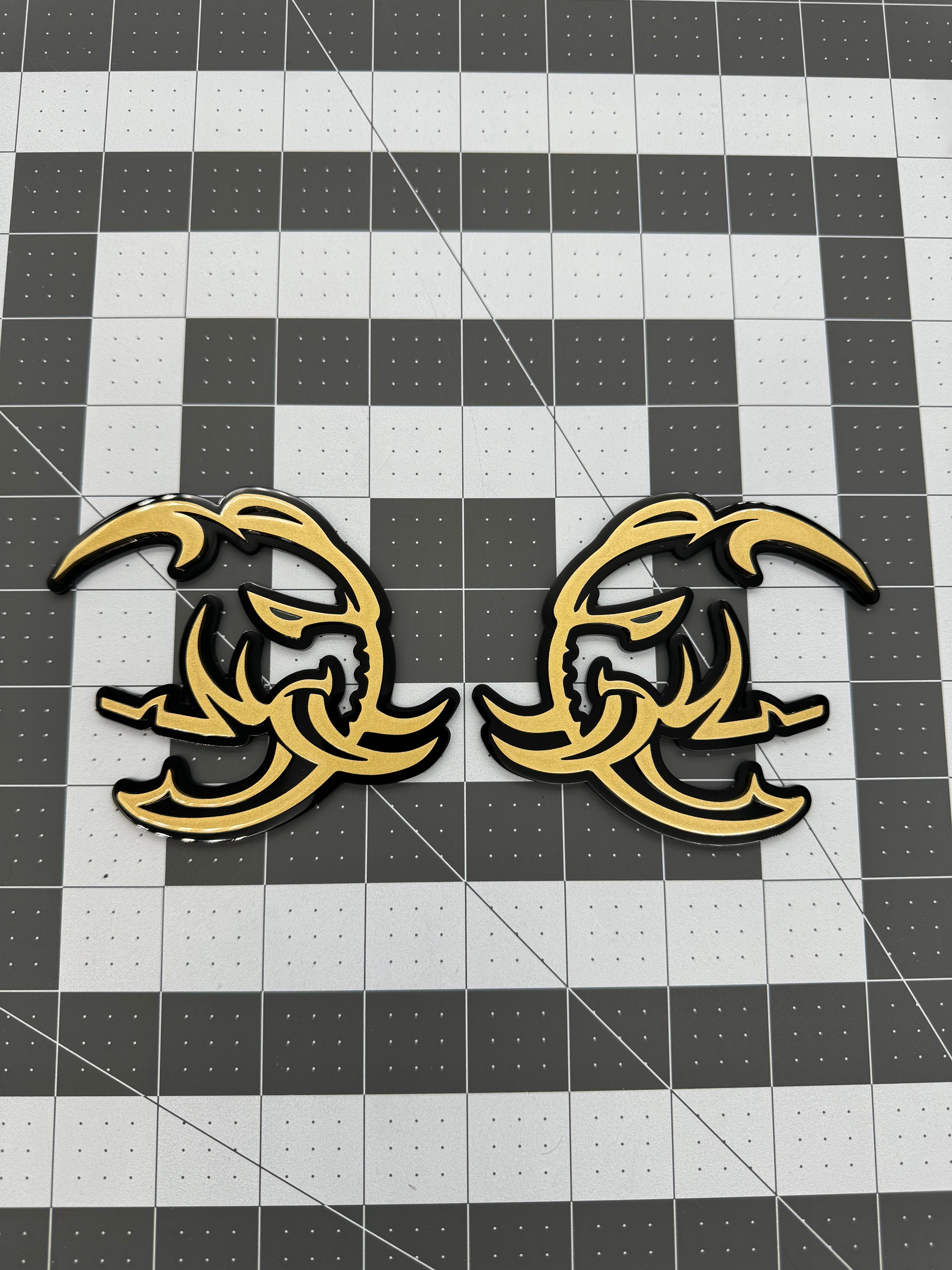 Hellephant head pair