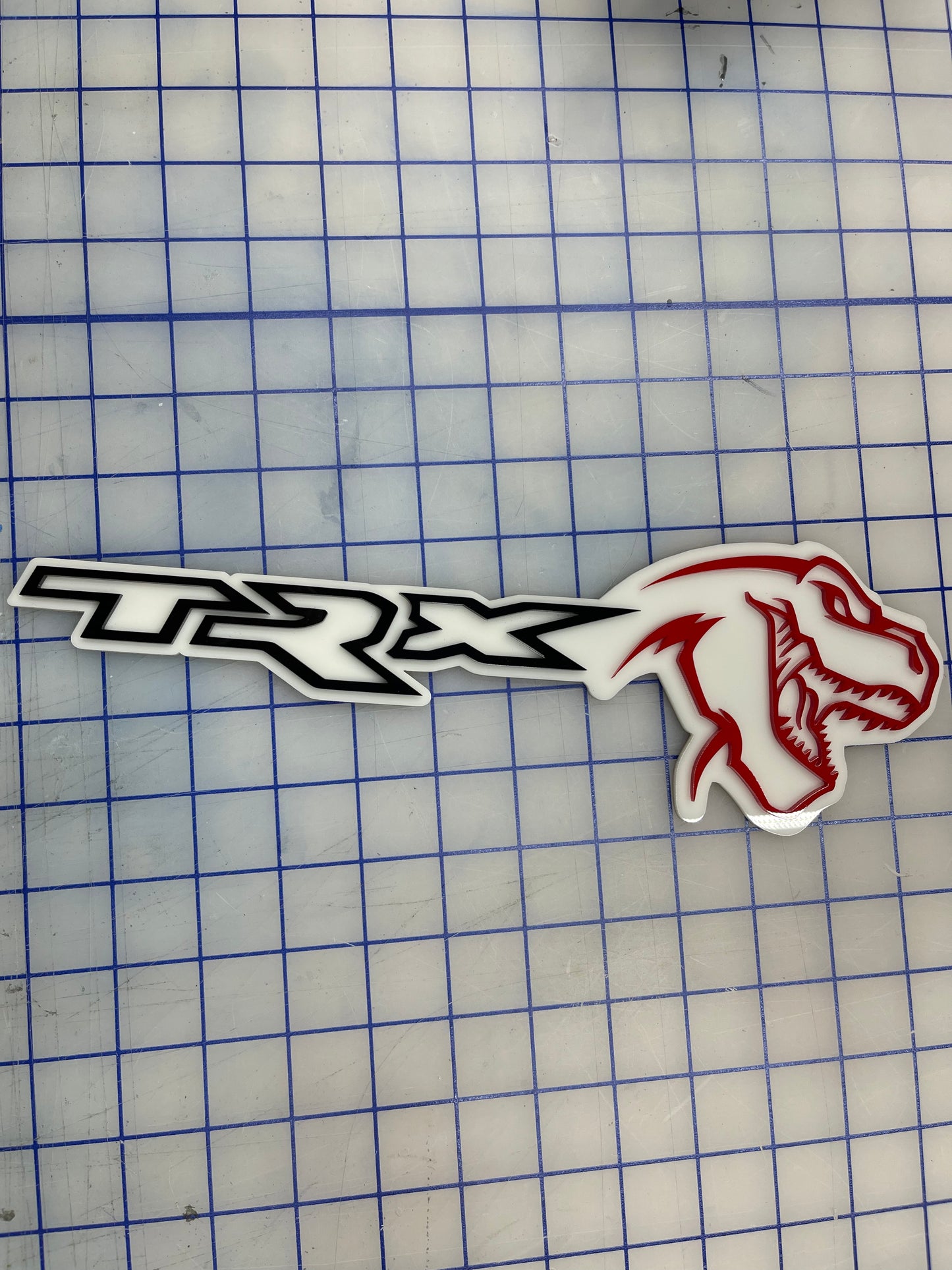 TREX/TRX combo grille badge