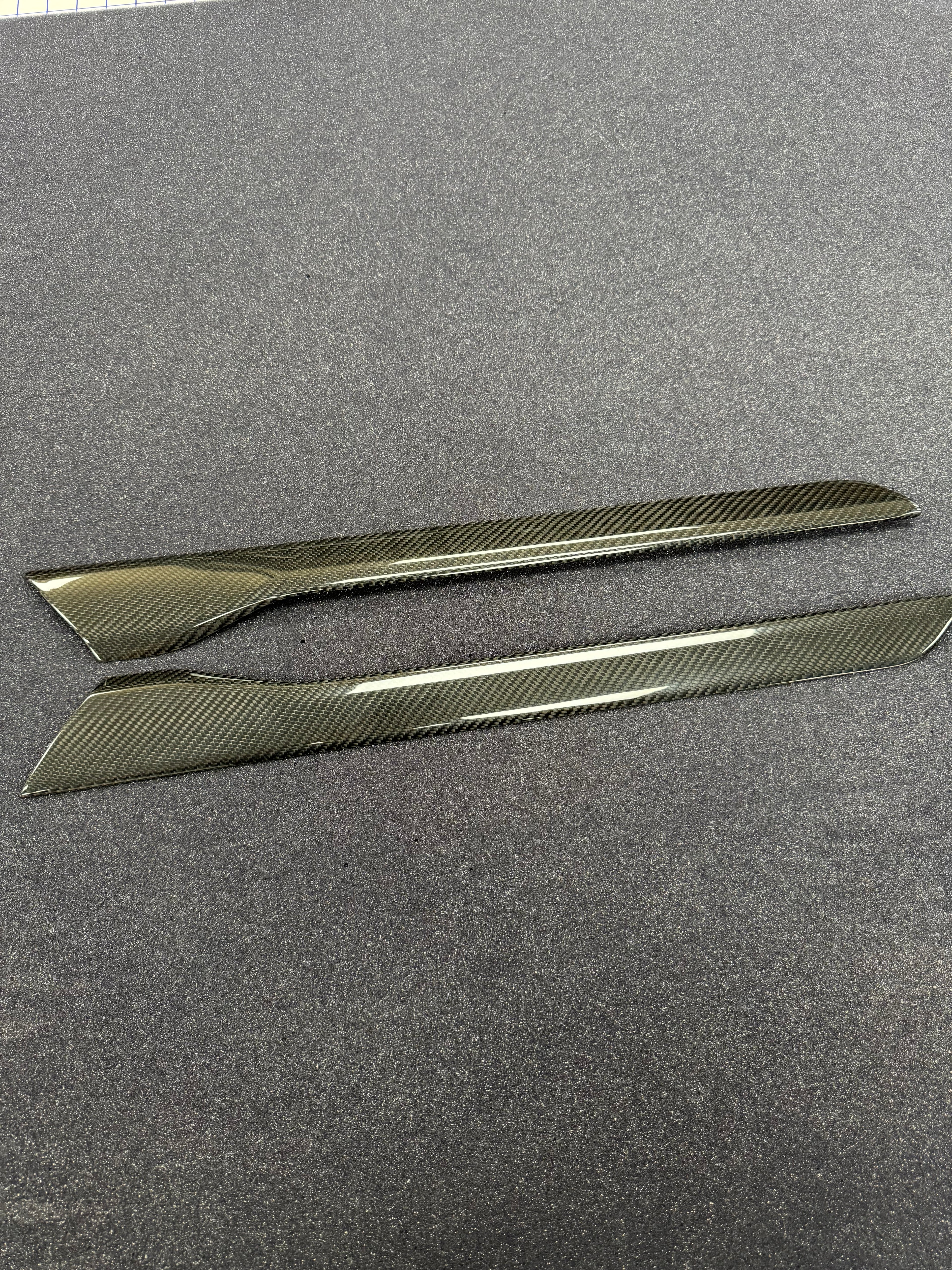 2019+ RAM 1500/ TRX / RHO carbon fiber center console side covers