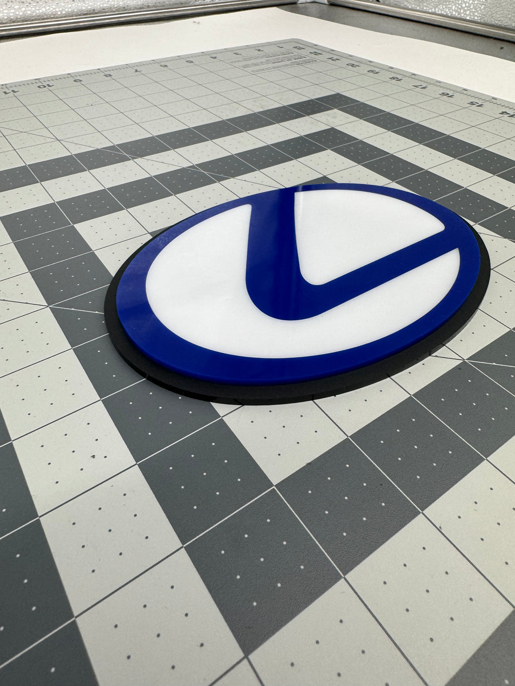 Lexus grille badge