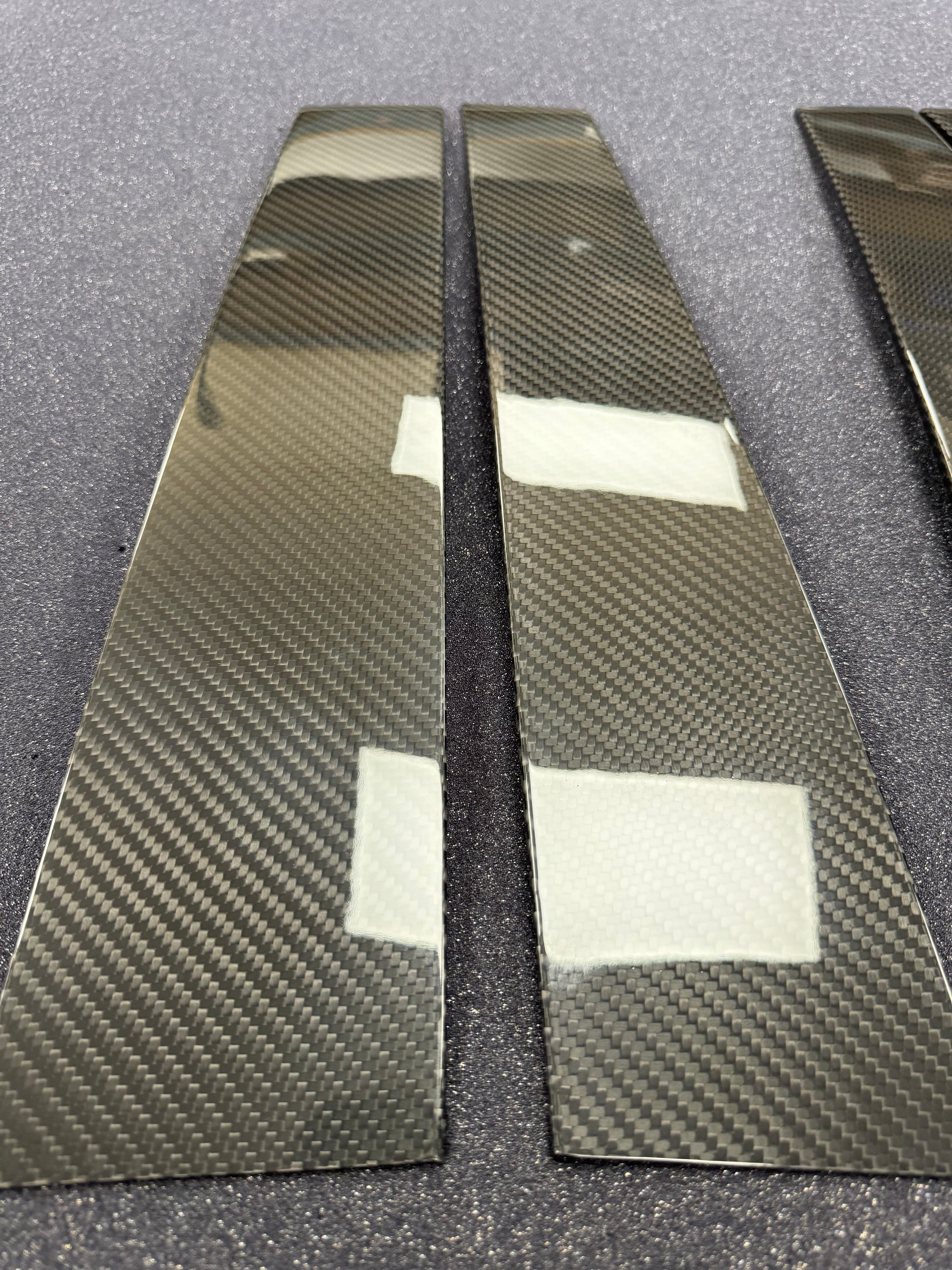 2019+ RAM 1500/ TRX / RHO carbon fiber exterior widow pillar covers