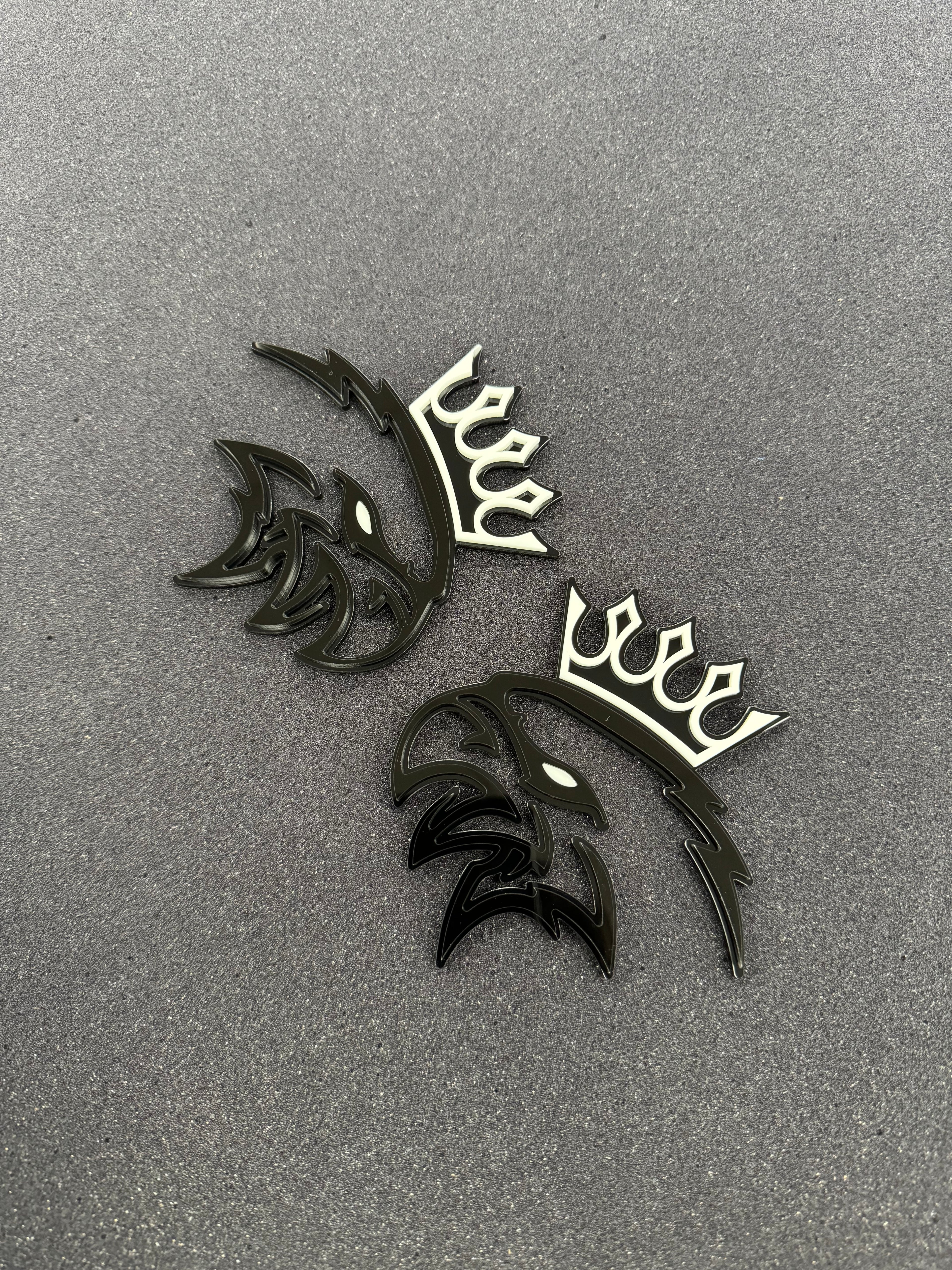 Crowned HellHawk head pair V2