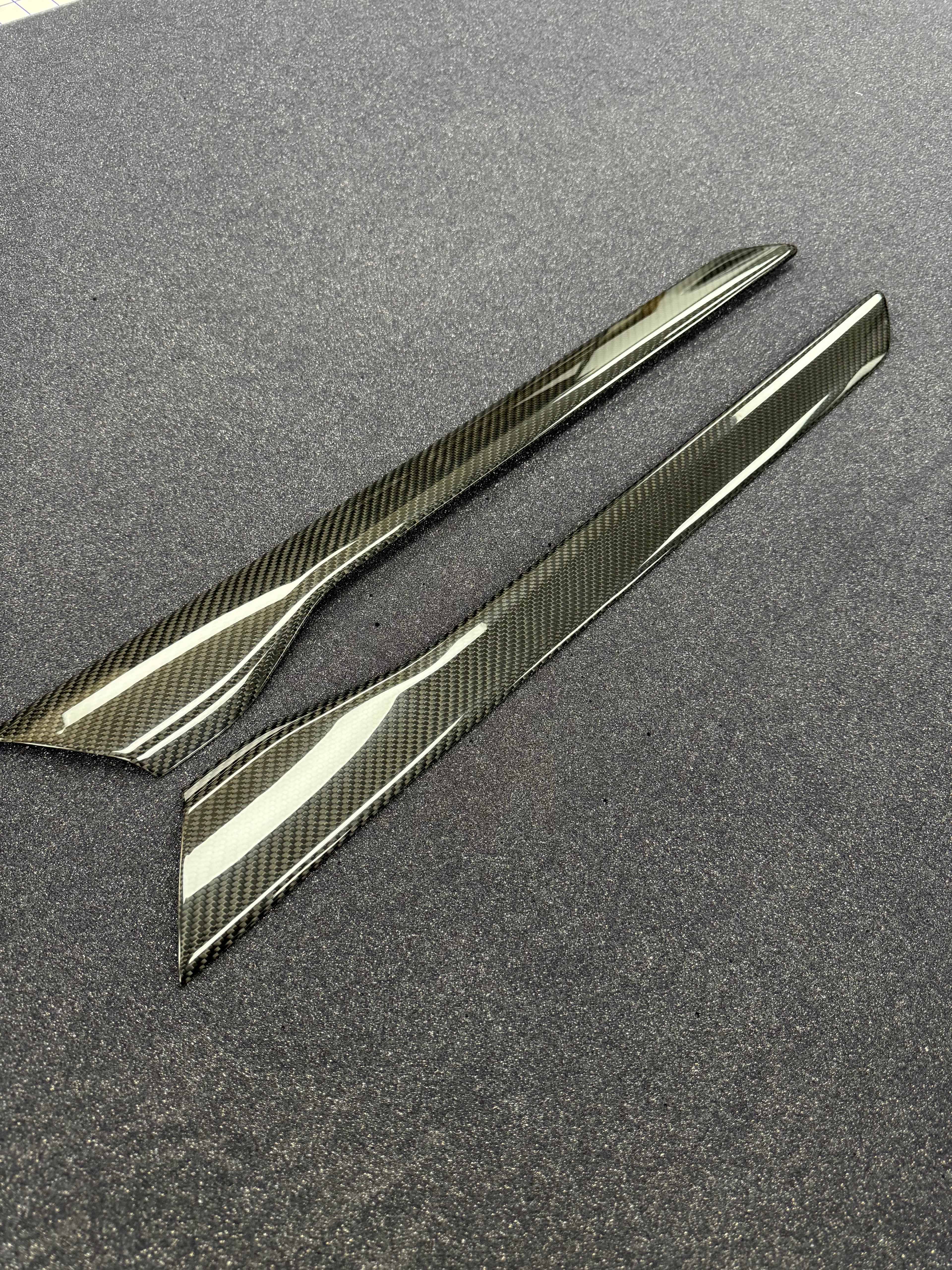 2019+ RAM 1500/ TRX / RHO carbon fiber center console side covers