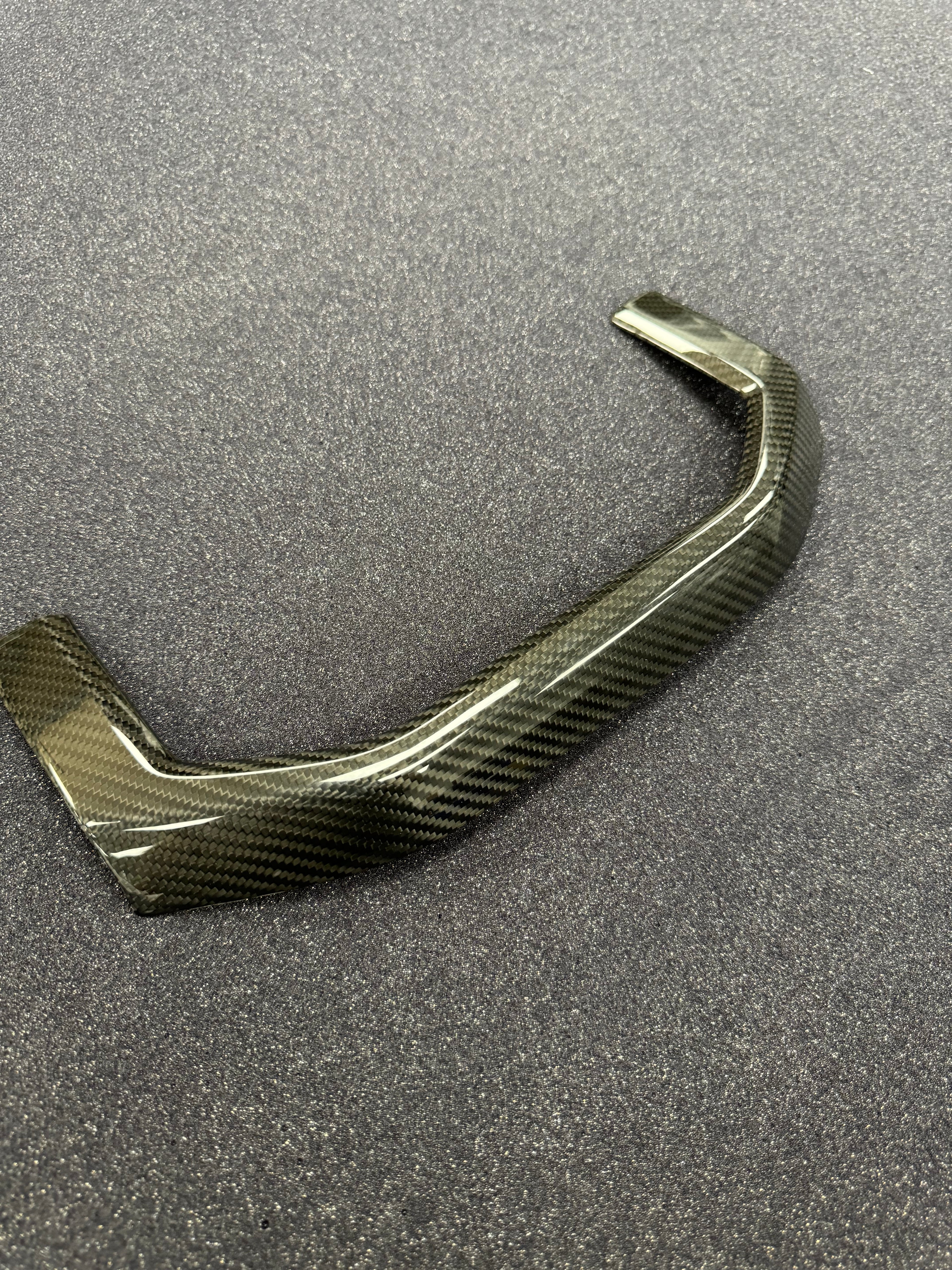 2019+ RAM 1500/ TRX / RHO carbon fiber rear cupholder cover