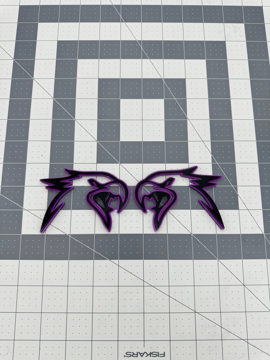 HellHawk head pair V1