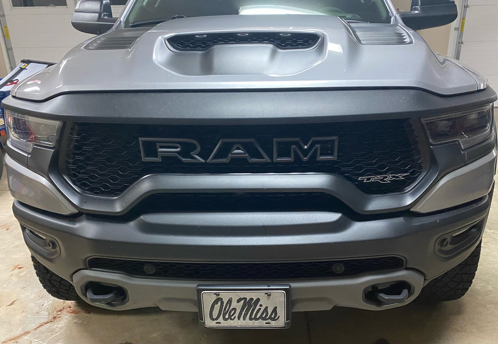 TRX Small grille Badge