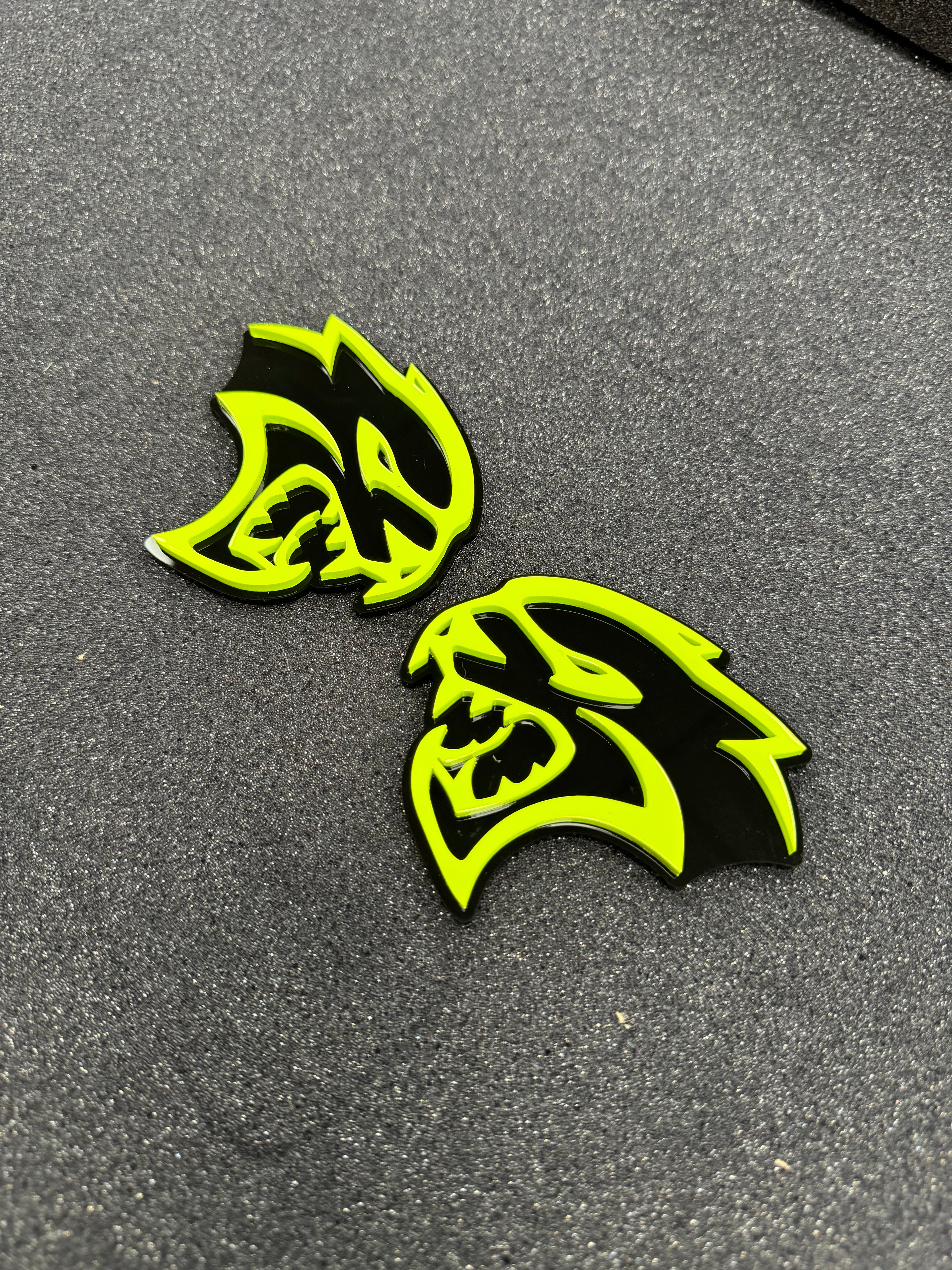 Hellcat head pair