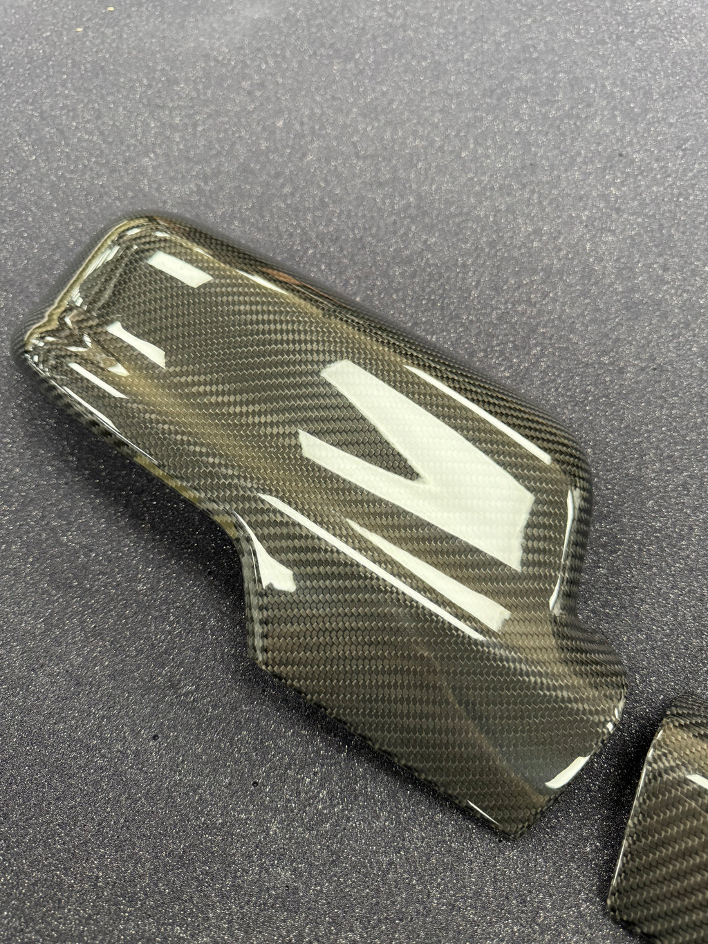 2019+ RAM 1500/ TRX / RHO carbon fiber mirror cap covers