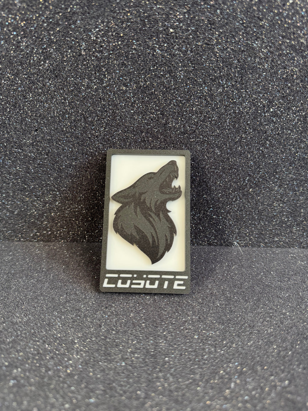 Coyote fender badge