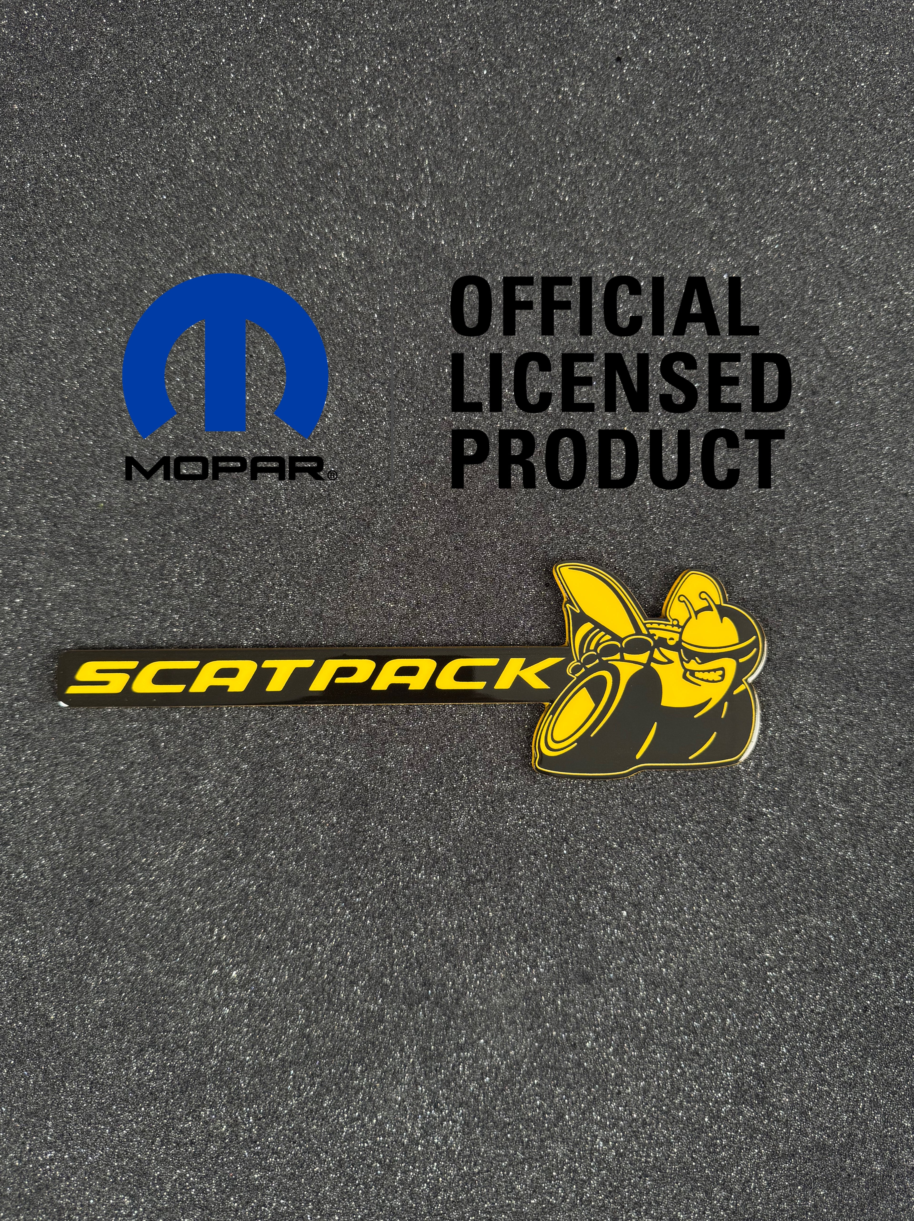 Scat pack Bee grille badge