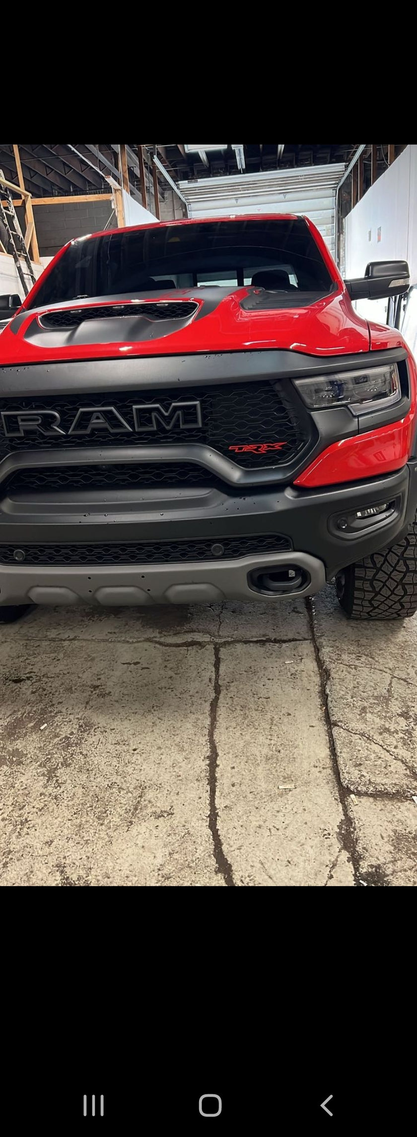 TRX Small grille Badge